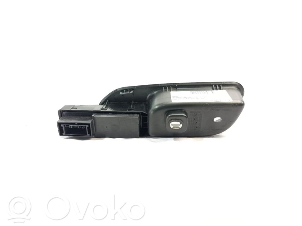 Fiat Tipo Electric window control switch 