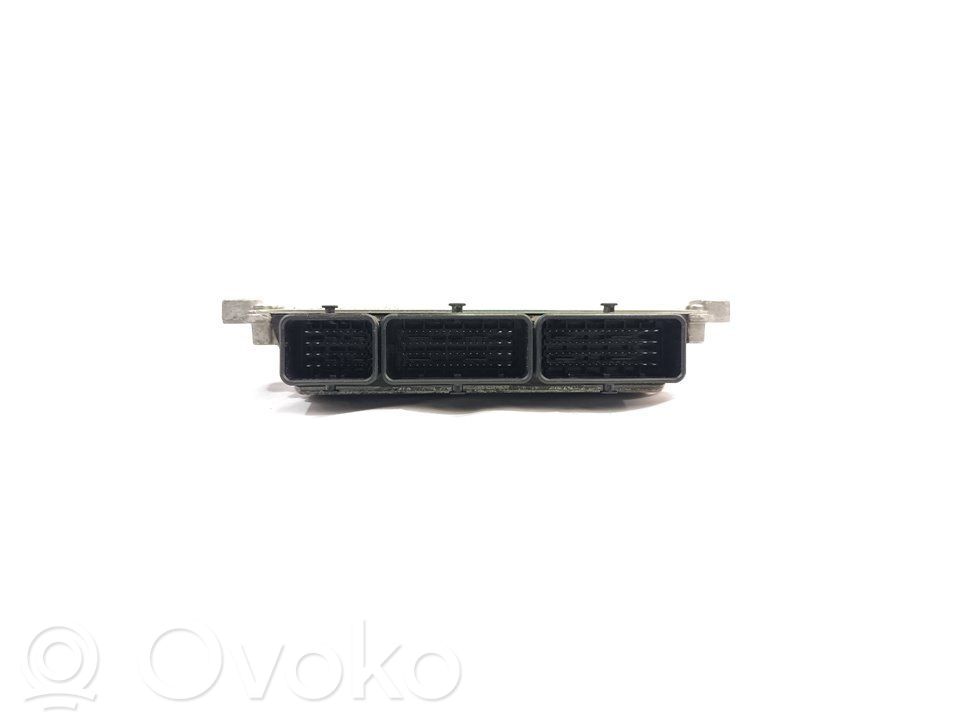Dacia Sandero II Unitate/modul de control motor 
