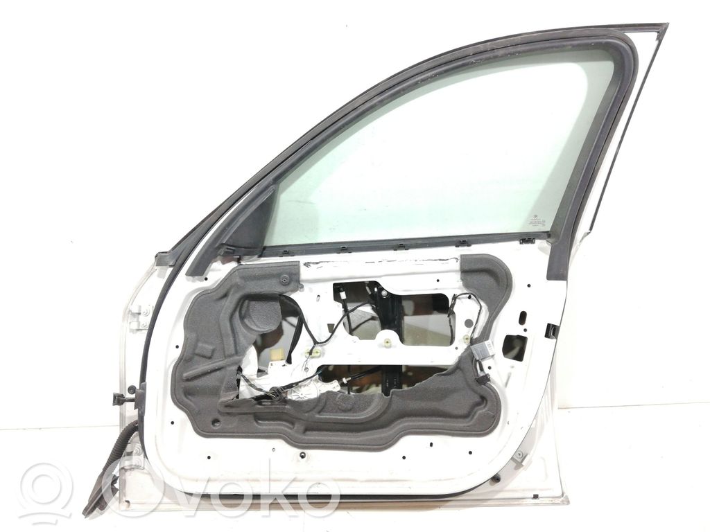 BMW 3 E46 Front door 