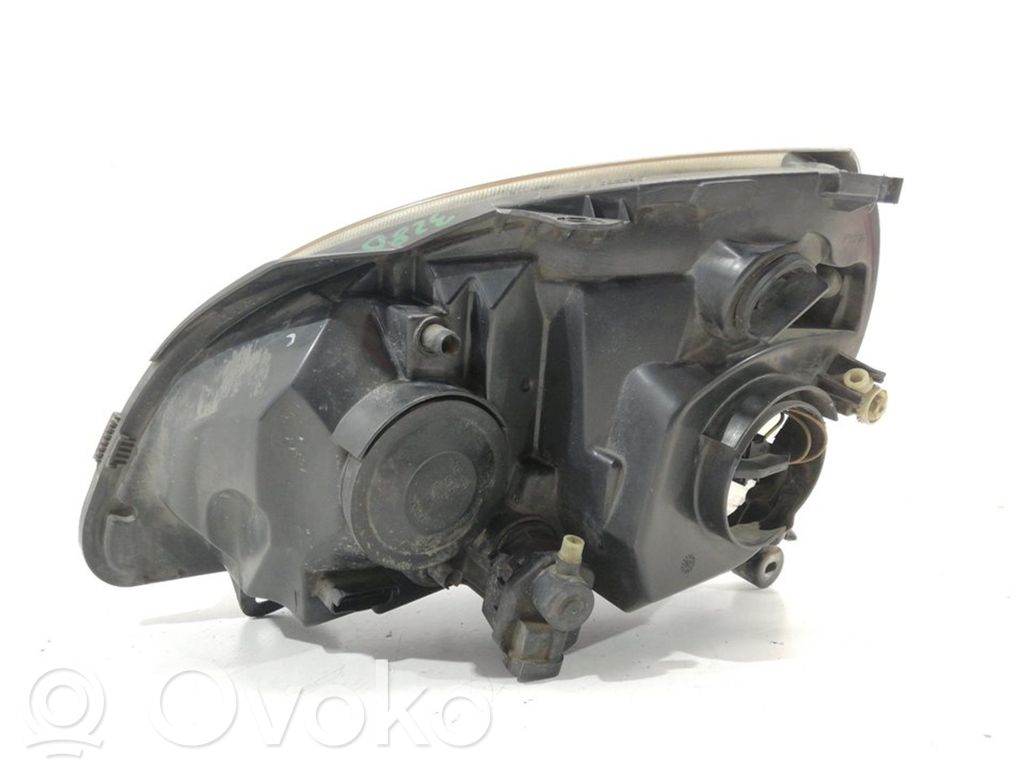 Renault Clio II Scheinwerfer 