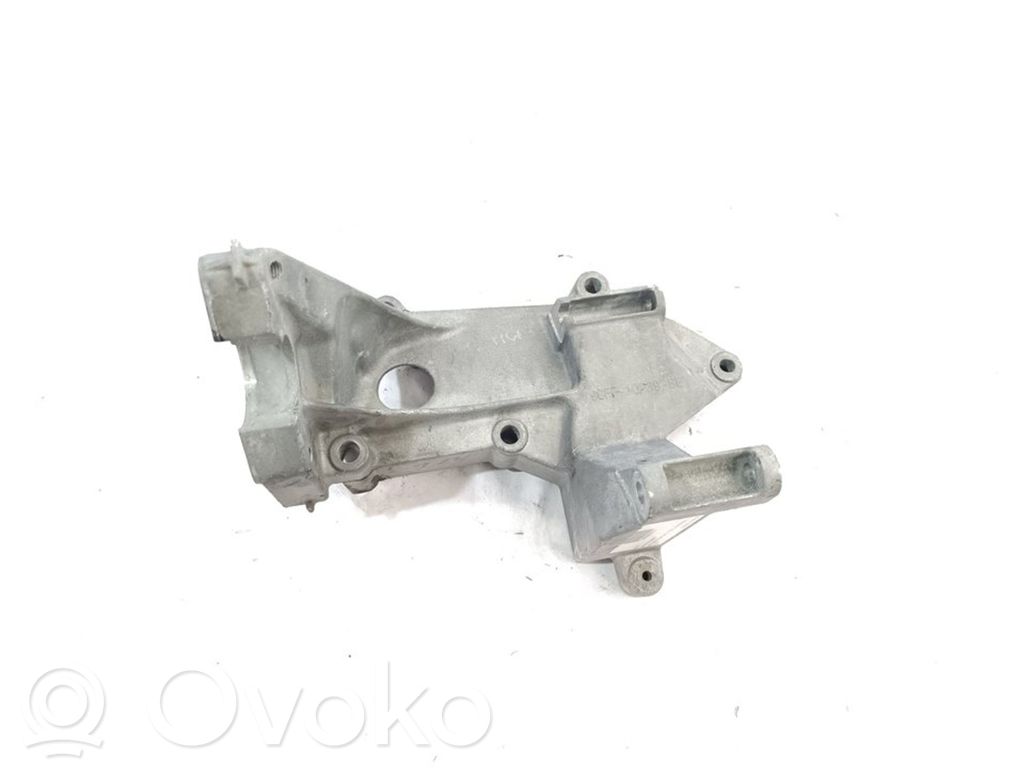 Ford Focus Generator/alternator bracket 