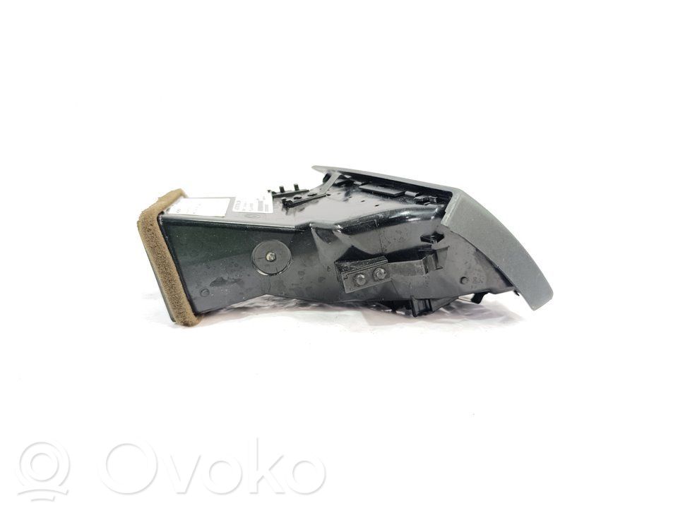 Dash center air vent grill   9258362
