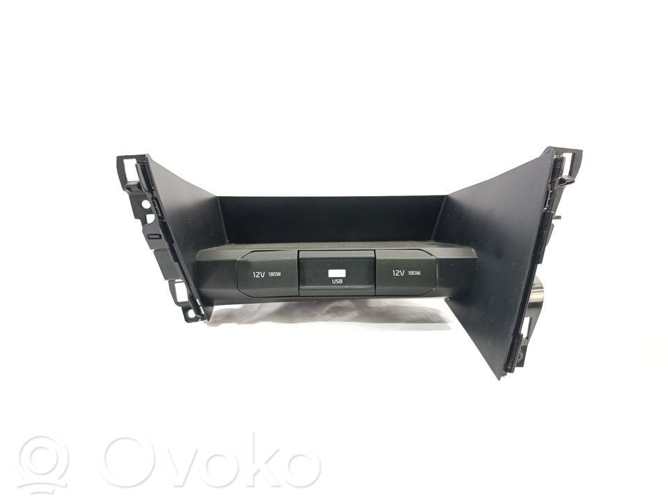 KIA Xceed Trim molding 