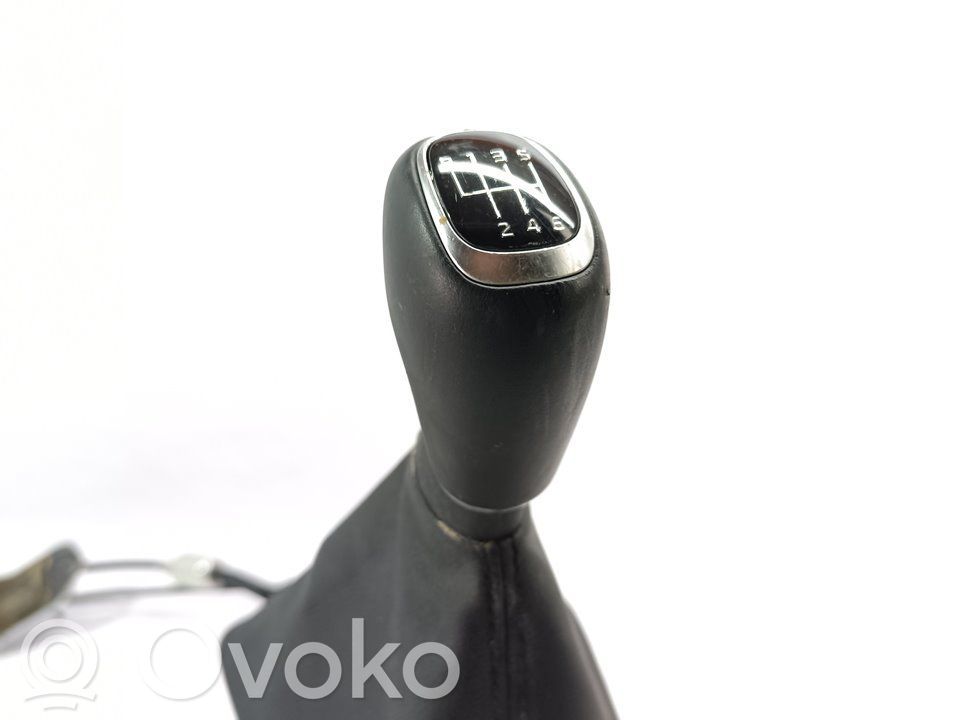KIA Xceed Selector caja de cambios 
