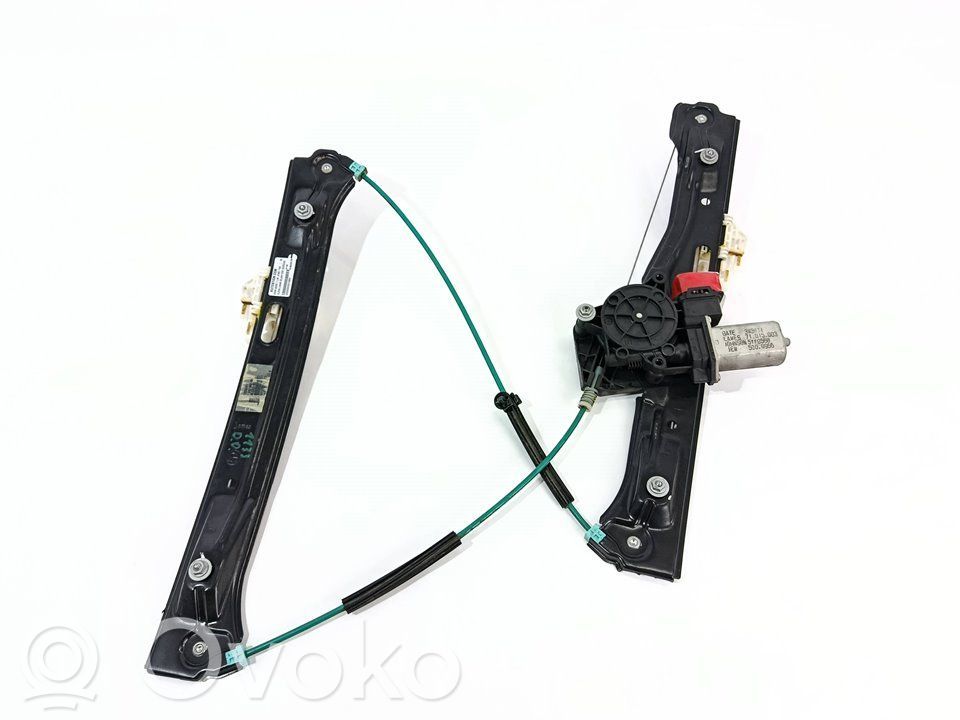 BMW 1 F20 F21 Front door electric window regulator 