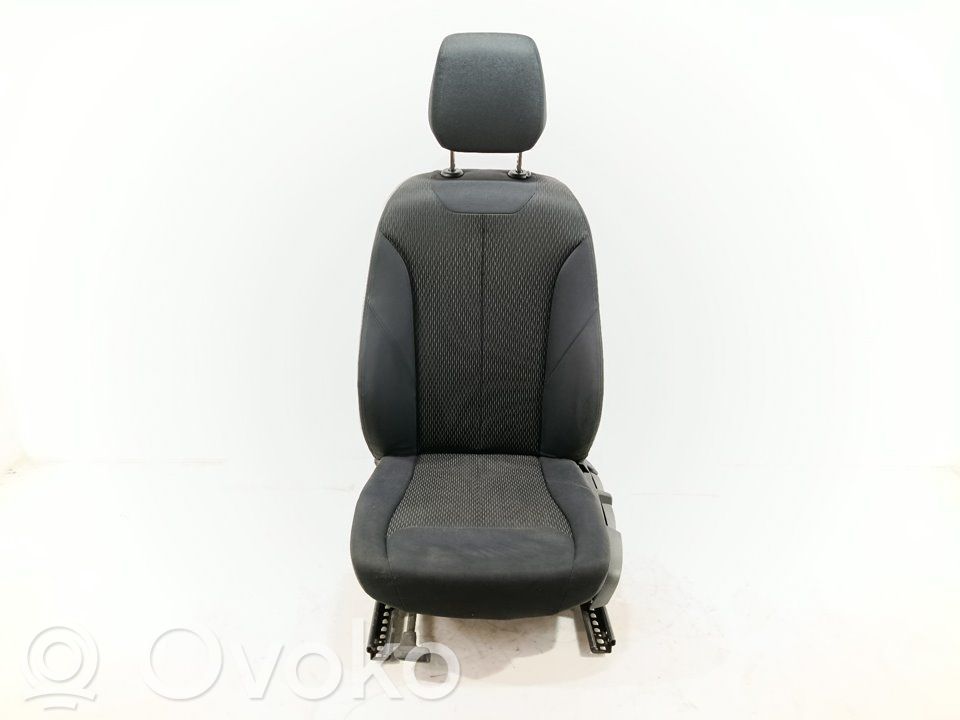 BMW 1 F20 F21 Kuljettajan istuin 
