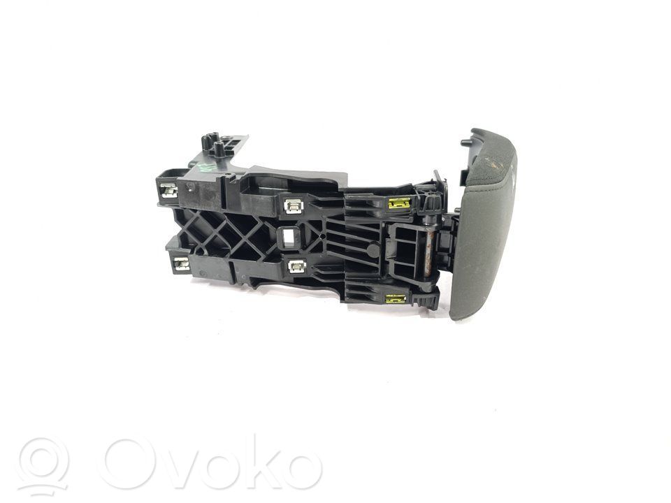 Citroen C4 II Reposabrazos 
