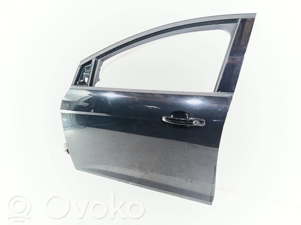 Ford Focus Дверь 