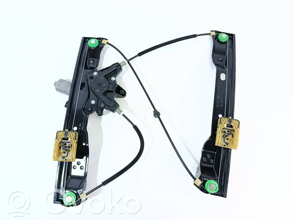 Ford Focus Regulador de puerta delantera con motor 