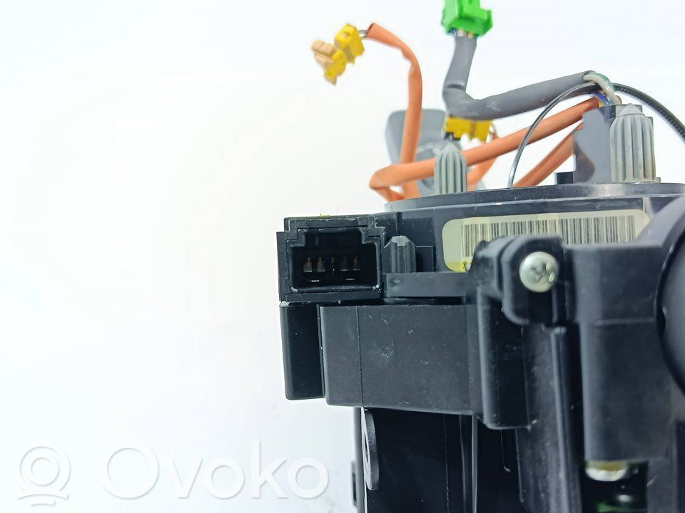 Multifunctional control switch/knob   P30773148