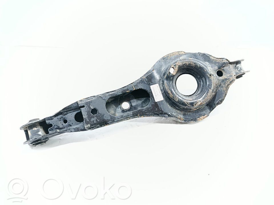 Volvo C30 Рычаг 