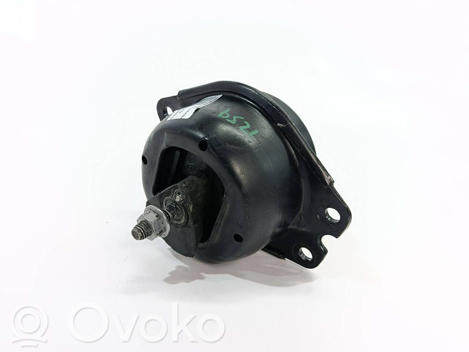 Renault Laguna II Engine mount bracket 