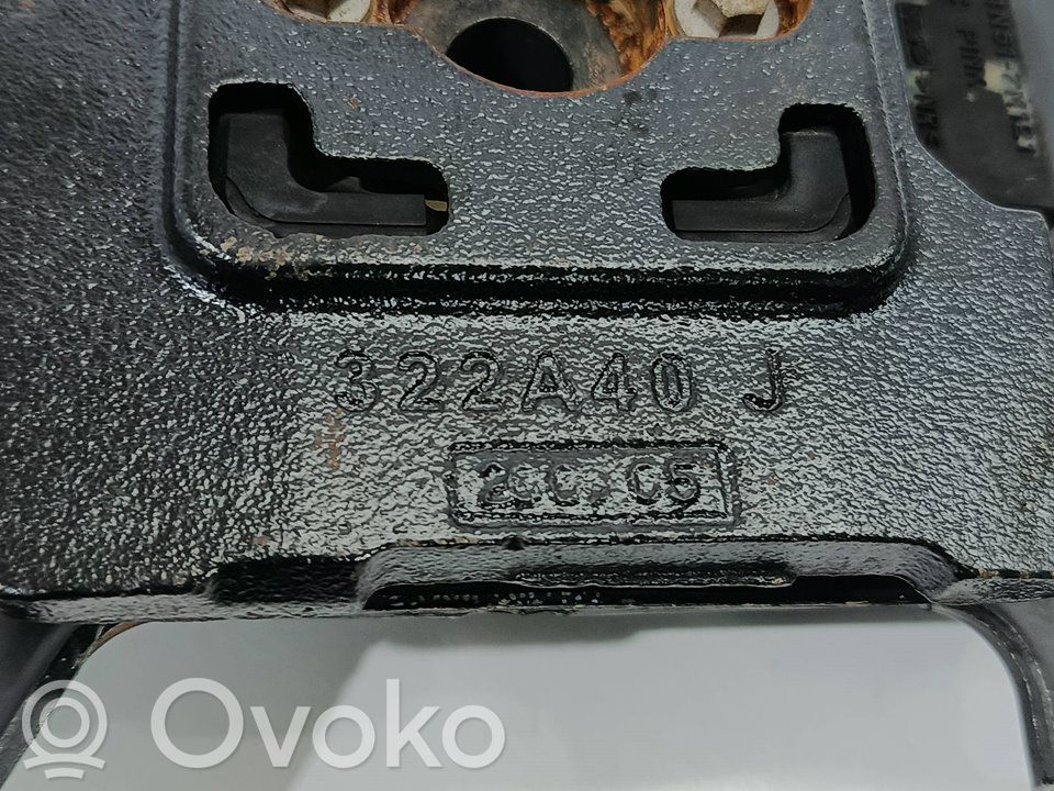 Moottorin kiinnikekorvake   322A40J