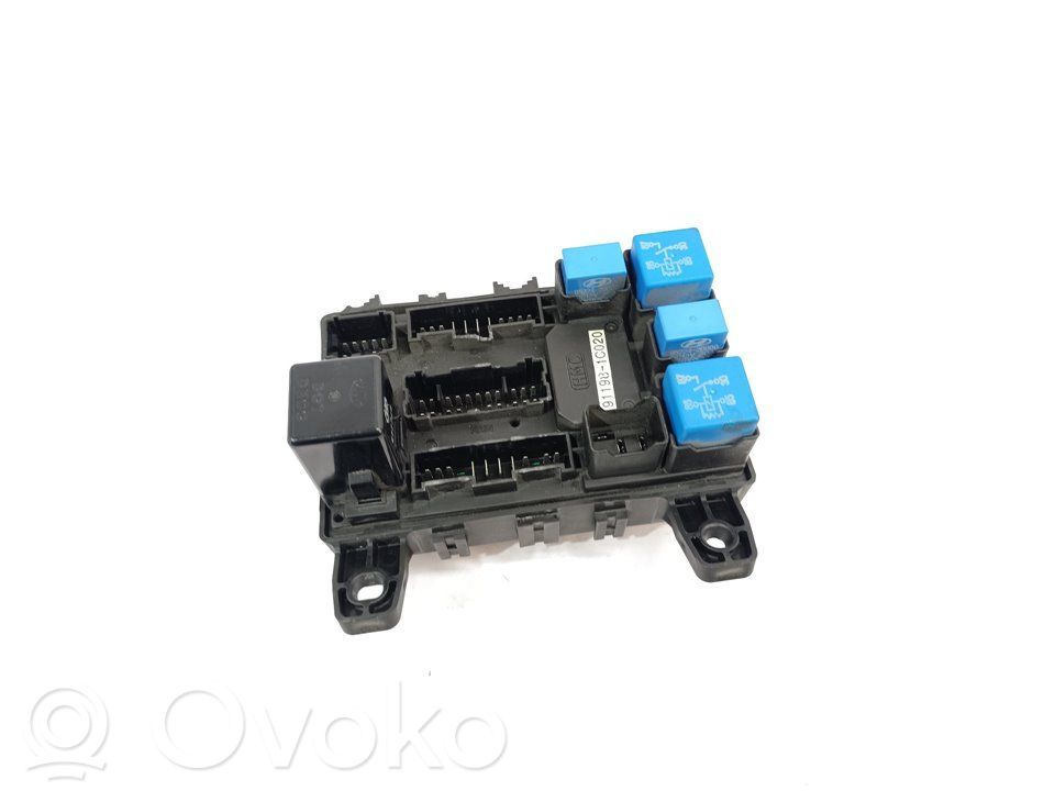 Hyundai Getz Fuse module 