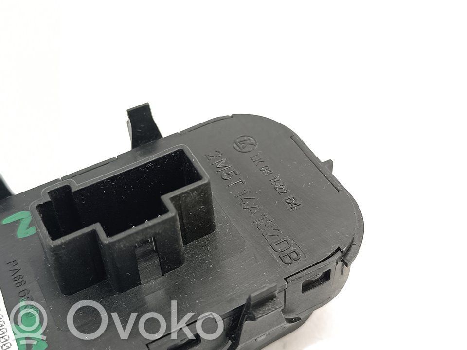 Ford Focus Electric window control switch 