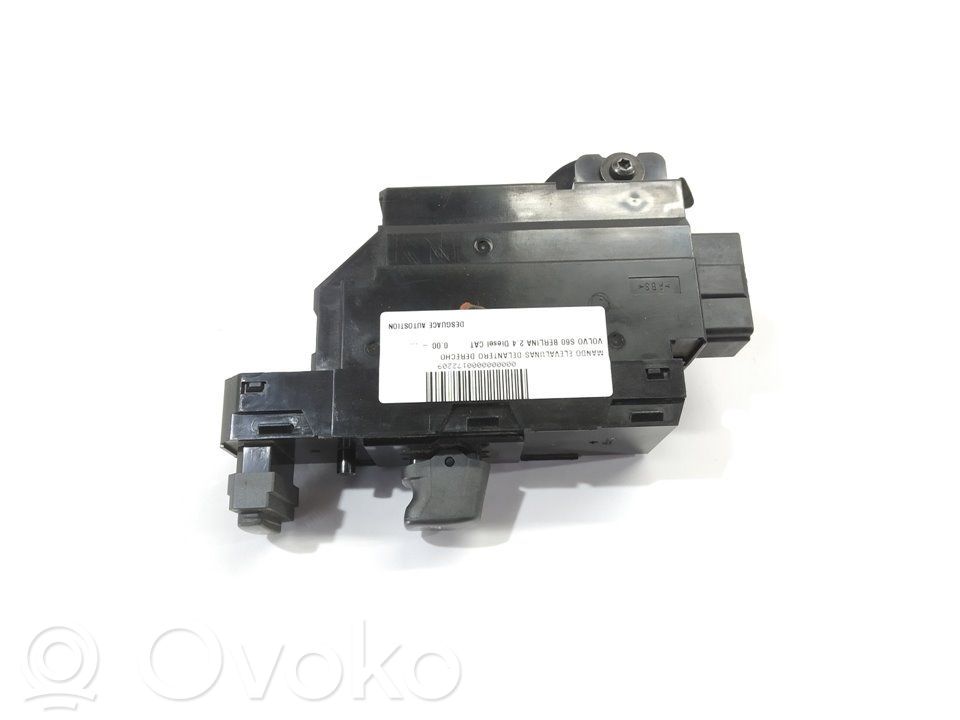 Electric window control switch   8682950