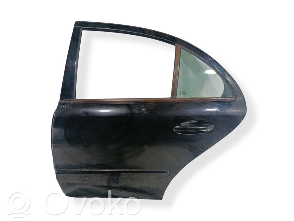 Mercedes-Benz E W211 Puerta trasera 