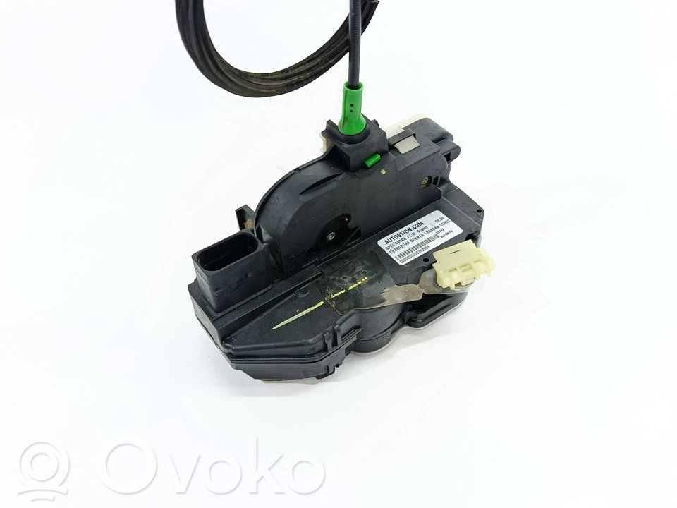 Opel Astra H Zamek drzwi tylnych 