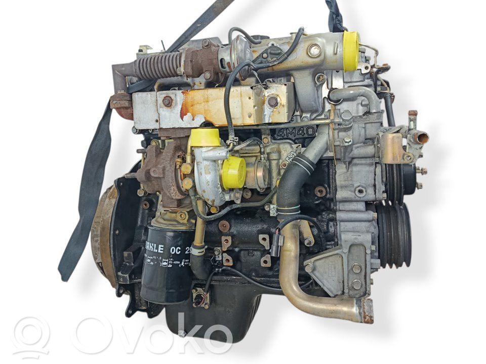 Moottori   4M40
