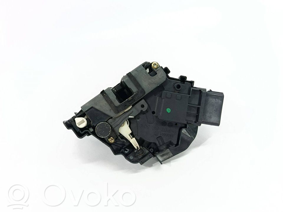 Ford Focus Rear door lock 