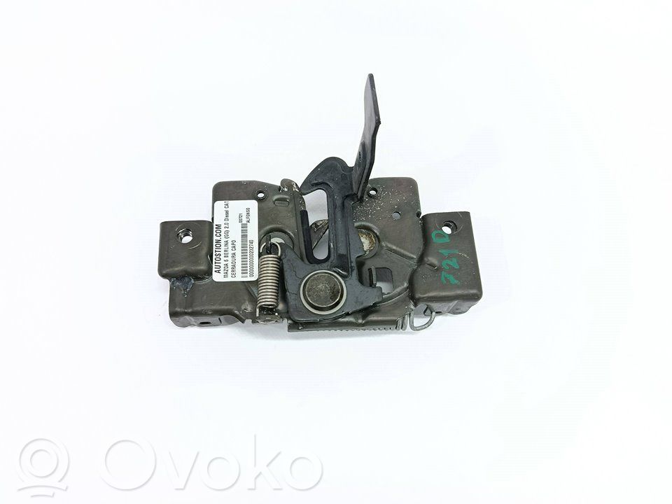 Mazda 6 Tie down hook / loop 