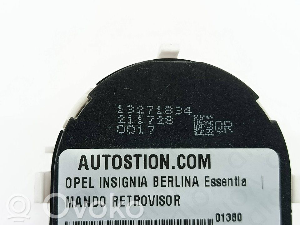 Opel Insignia A Przycisk regulacji lusterek bocznych 