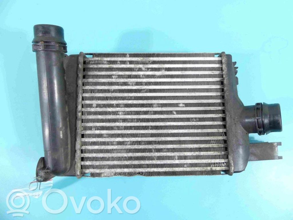 Renault Clio IV Interkūlerio radiatorius 