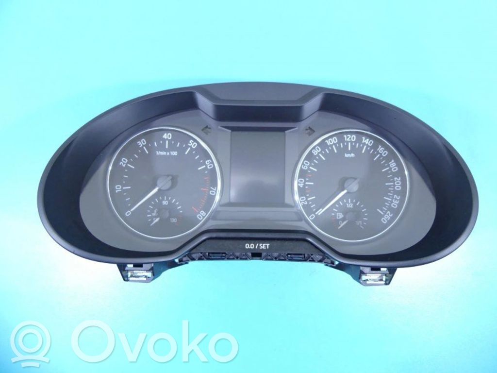 Skoda Octavia Mk3 (5E) Licznik / Prędkościomierz 