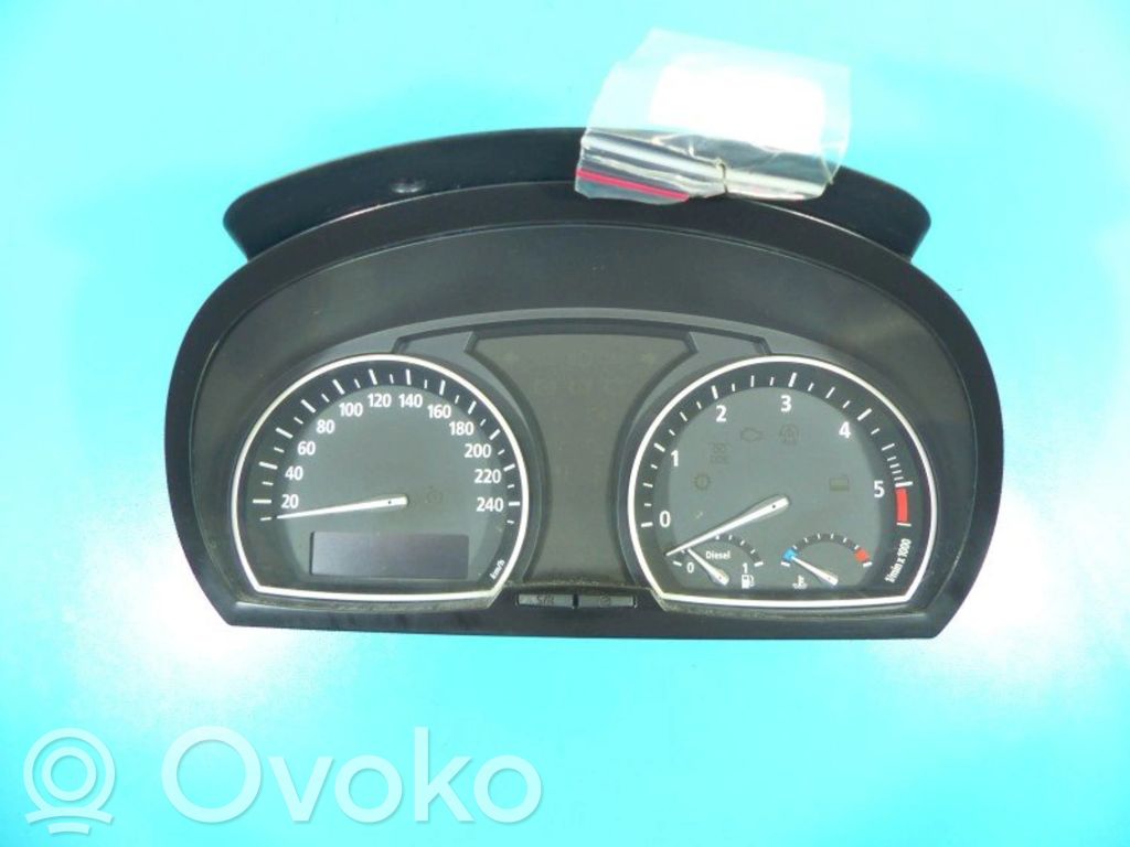 BMW X3 E83 Speedometer (instrument cluster) 