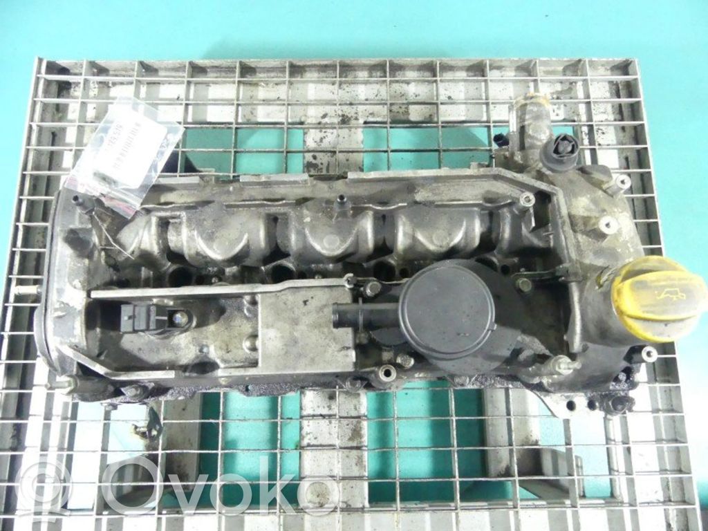 Chrysler PT Cruiser Engine head 