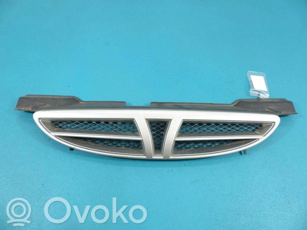 Chevrolet Aveo Front bumper upper radiator grill 