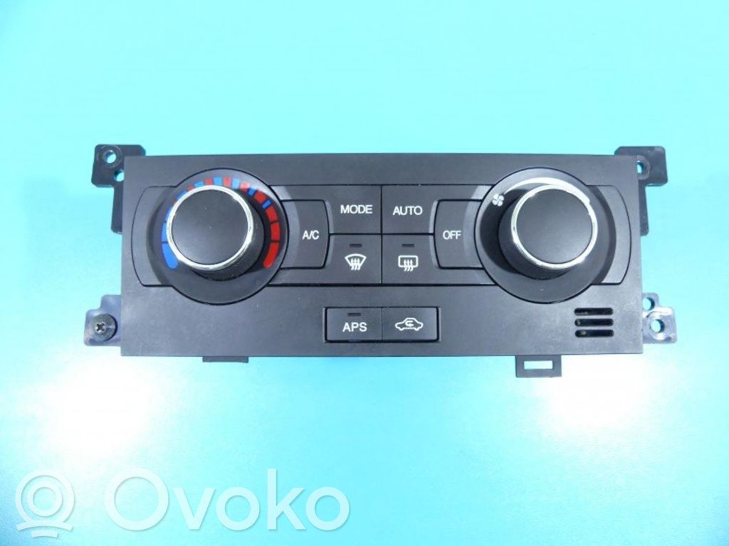 Chevrolet Captiva Climate control/heater control trim 