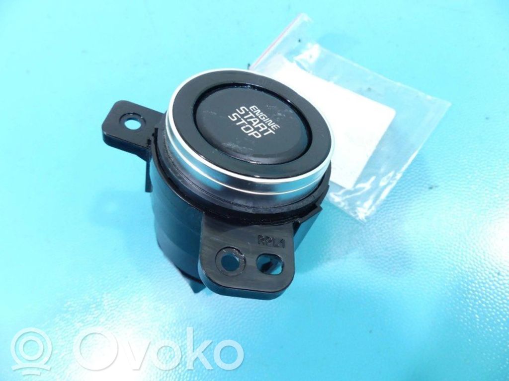 KIA Carens III Seat control switch 