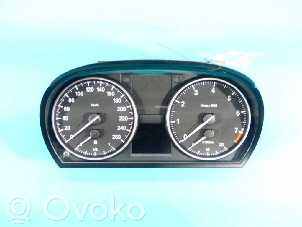 BMW 3 E90 E91 Spidometrs (instrumentu panelī) 