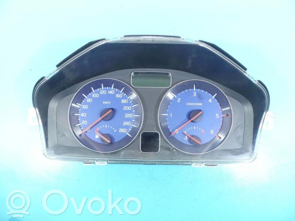 Volvo V50 Speedometer (instrument cluster) 