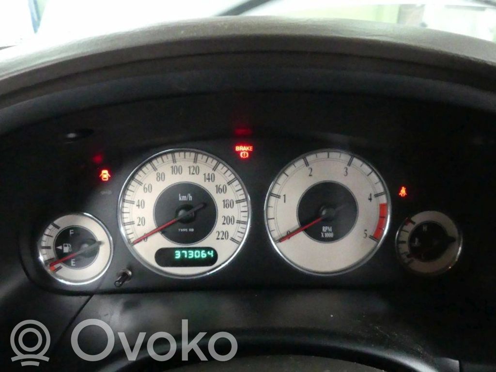 Chrysler Voyager Nopeusmittari (mittaristo) 