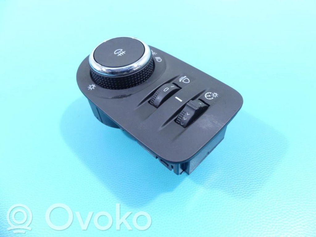Opel Crossland X Interruptor de luz 