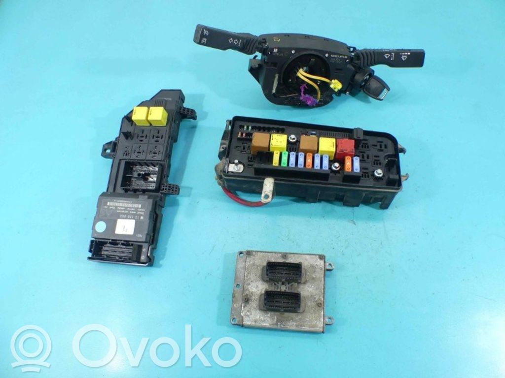 Unité de commande, module ECU de moteur   YDDS,IMPRK1139663,12571663AN