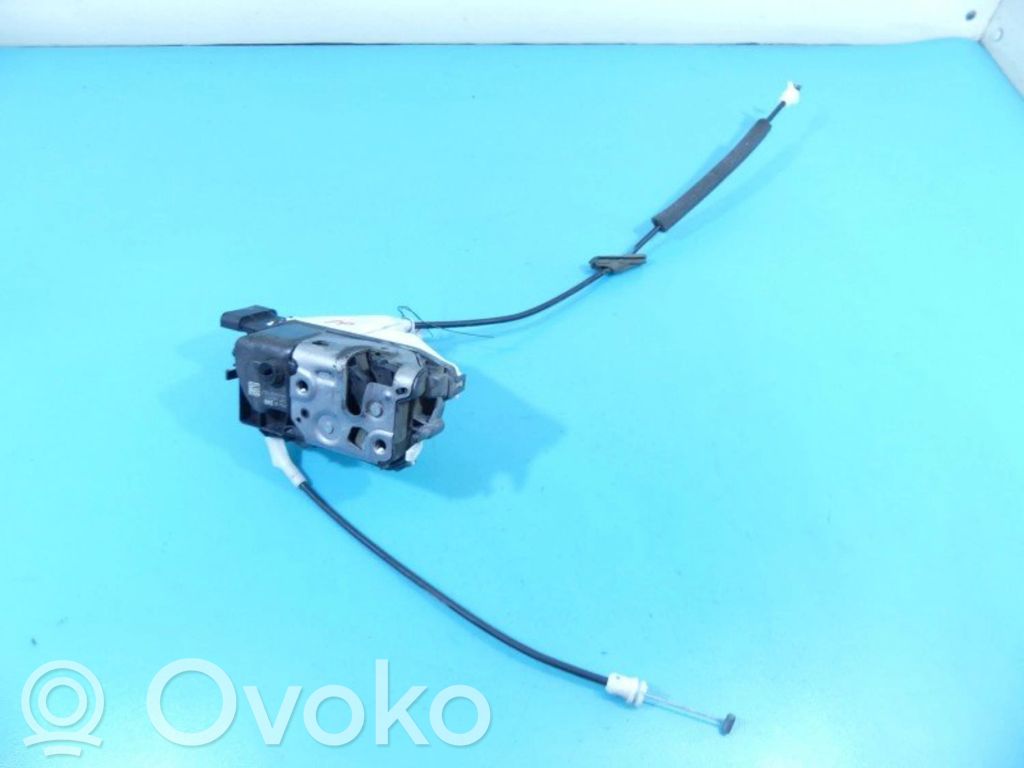 Citroen C3 Priekšpusē slēdzene 