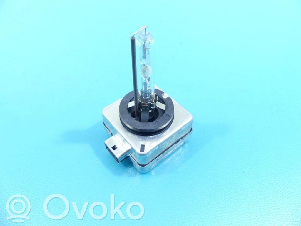 Audi A4 S4 B6 8E 8H Priekinio žibinto (xenon) lemputė 