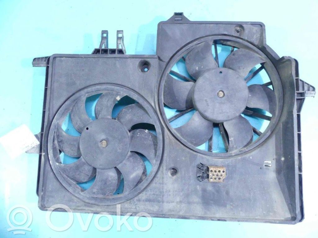 Opel Meriva A Ventilatoru komplekts 