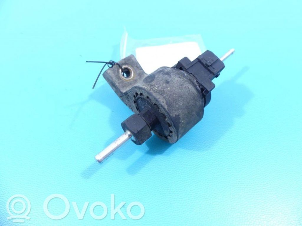 Mazda 5 Webasto Kiertovesipumppu 