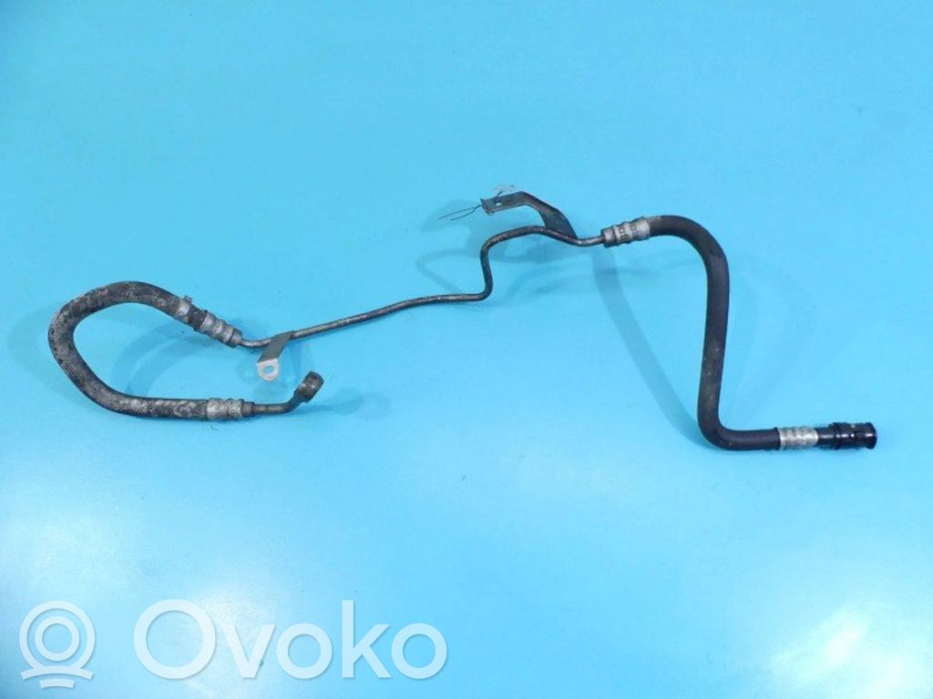 BMW 5 E60 E61 Ohjaustehostimen letkusto 