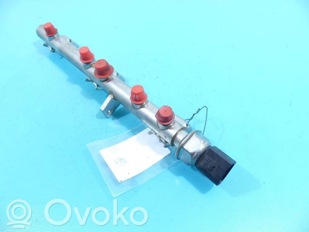 BMW 3 E90 E91 Fuel main line pipe 