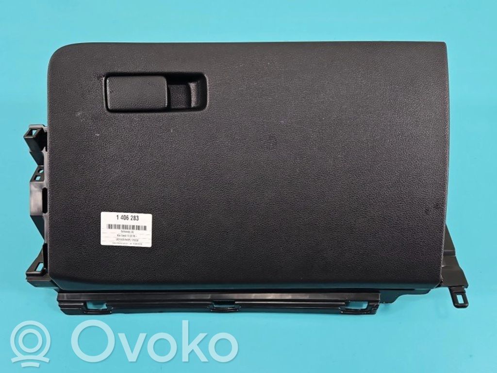 KIA Ceed Daiktadėžė 