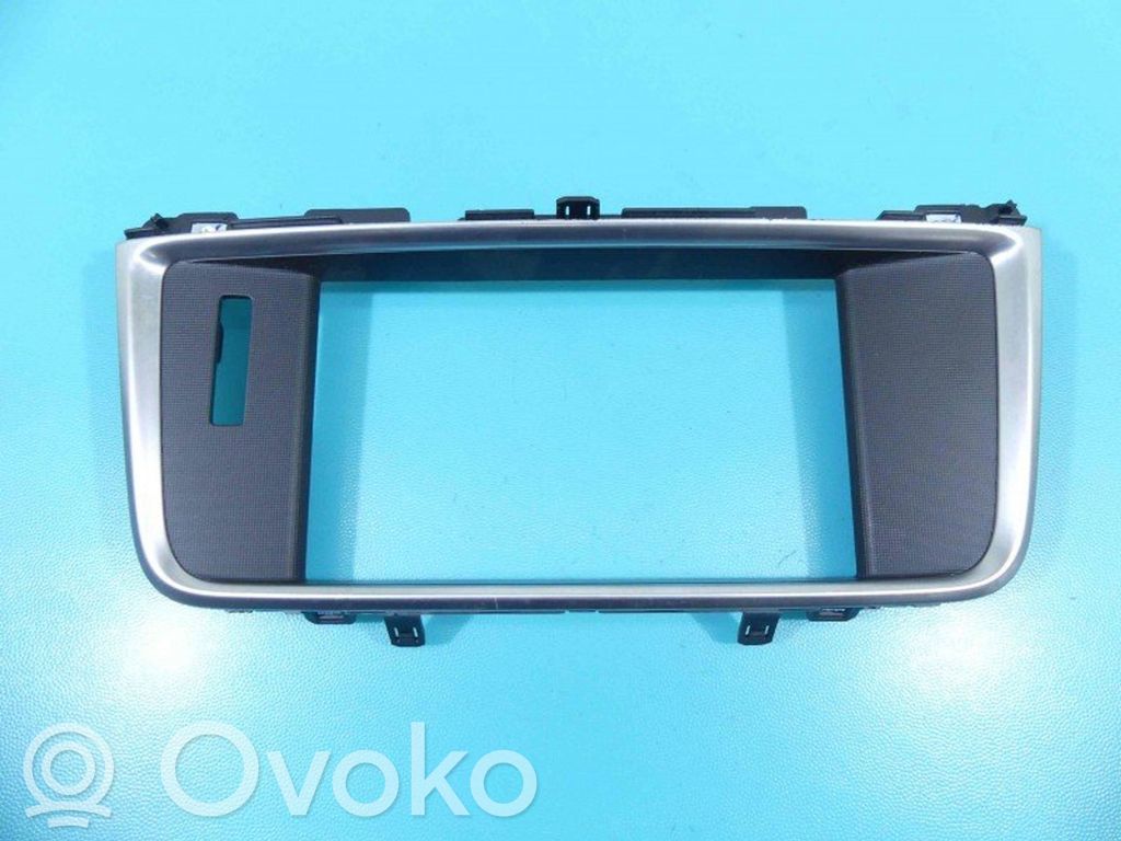 KIA Optima Panel trim 