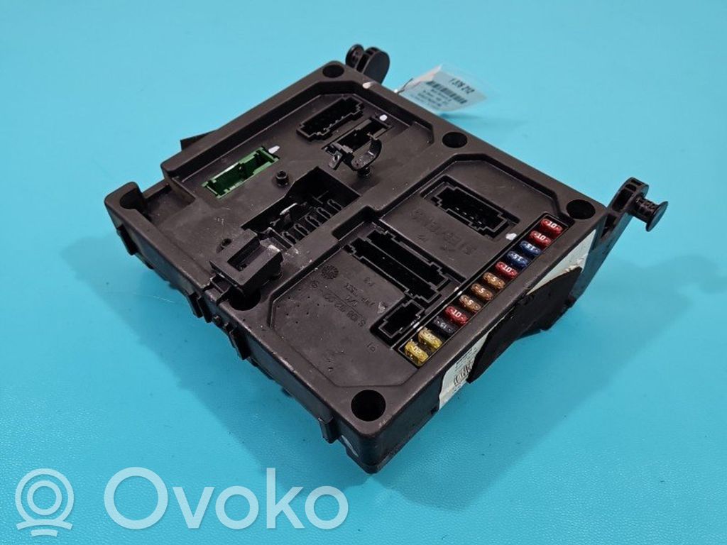 Volkswagen Sharan Modul de control caroserie central 