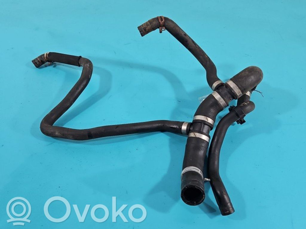 Volvo V90 Cross Country Tubo flessibile del liquido di raffreddamento del motore 