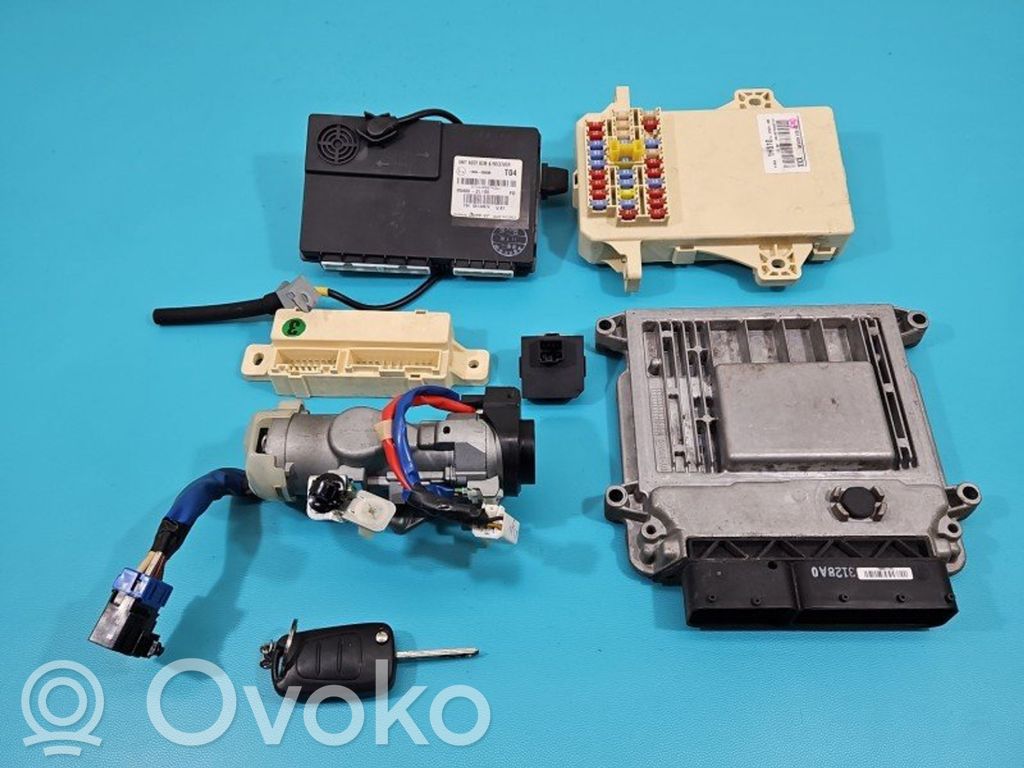 Hyundai i30 Unité de commande, module ECU de moteur 