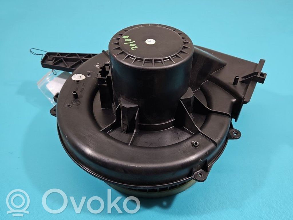 Audi A2 Pečiuko ventiliatorius/ putikas 
